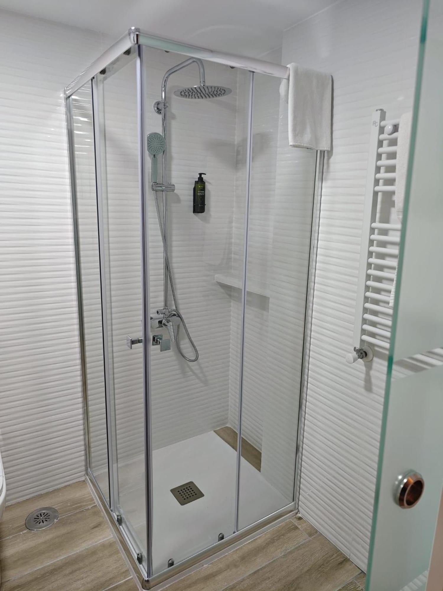 Hostal Fronton Alcobendas Eksteriør billede